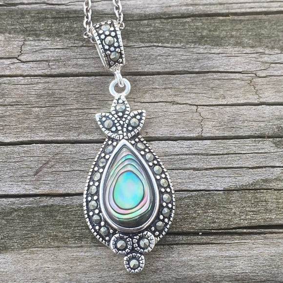 Abalone marcasite silver plated necklace new in box - Picture 1 of 10